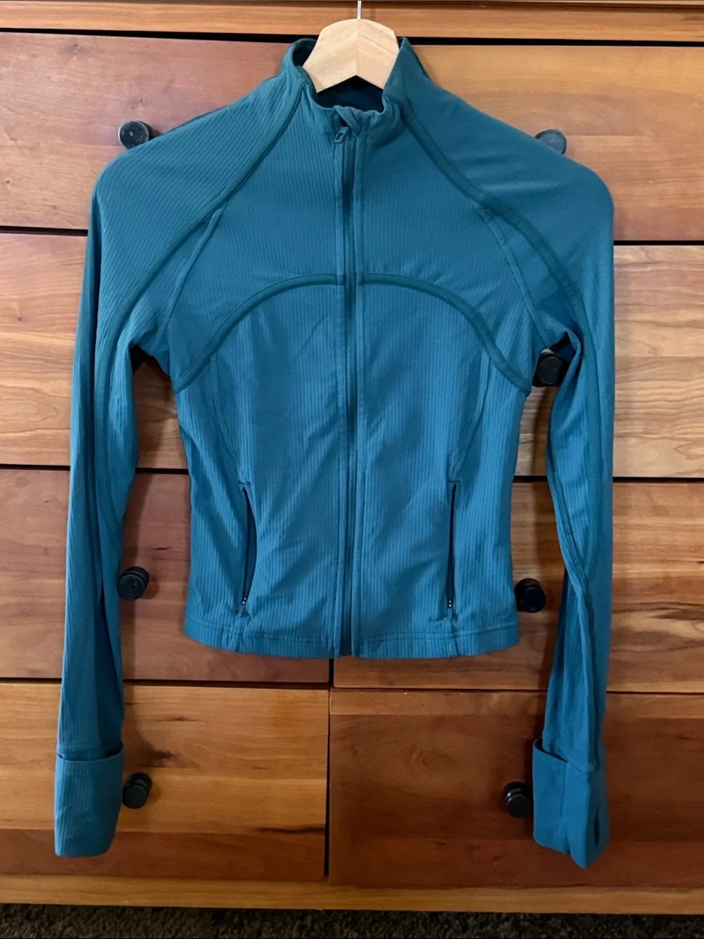 lululemon athletica lightweight athletic